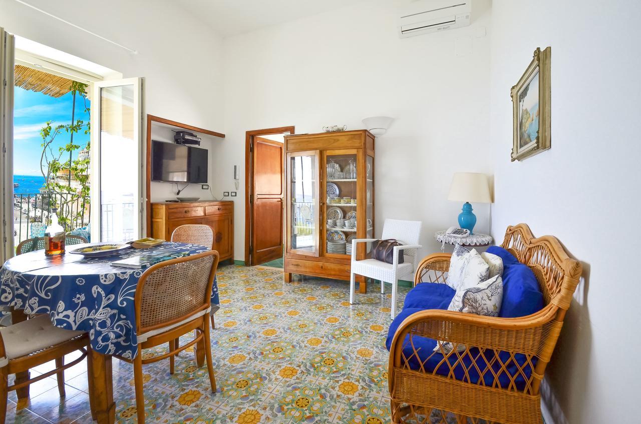 Amore Rentals - Casa Raffi Positano Buitenkant foto